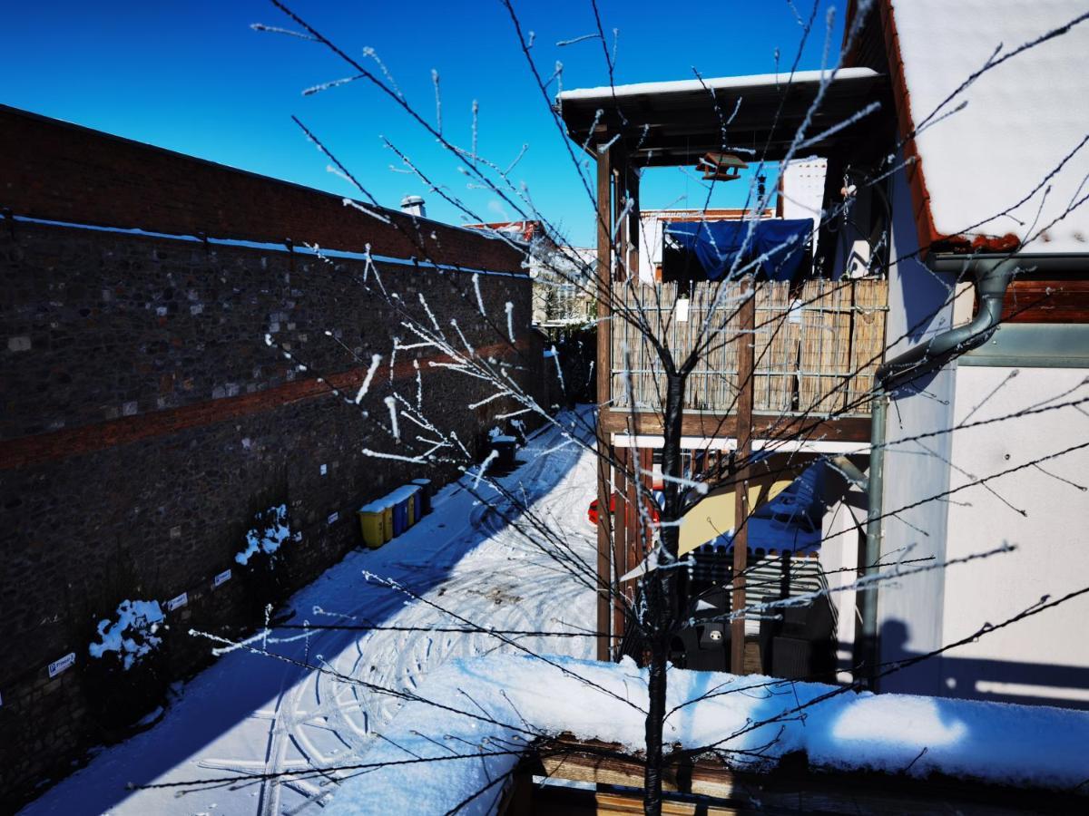 Gemuetliche Dachwohnung Mit Kleiner Oder Grosser Dachterrasse Nebeneinander Wolmirstedt Exteriör bild